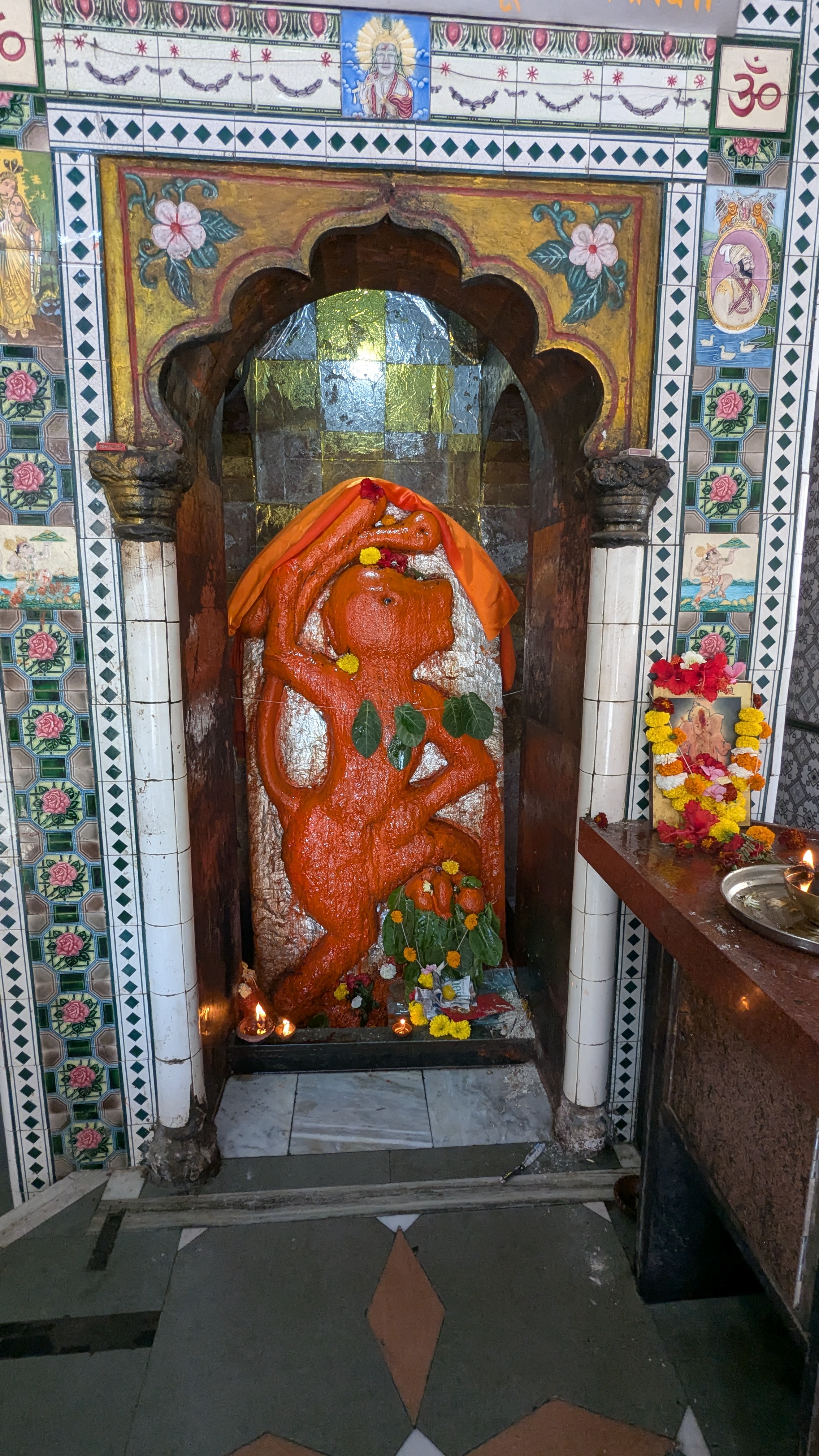 Maruti, Dahanu Fort